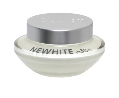 کرم روز روشن کننده نیووایت گینو Guinot newhite